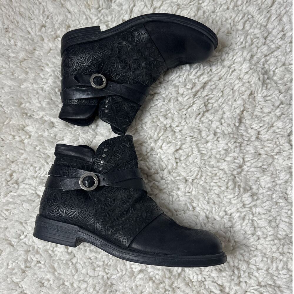 Miz Mooz Pixie Boots Ankle Booties Black Sliver Moto Style Boots Leather Straps - Picture 4 of 9